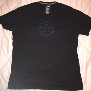 The NorthFace t-shirt men’s XXL